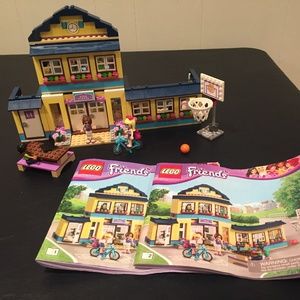 RETIRED Friends Lego Heartlake High School